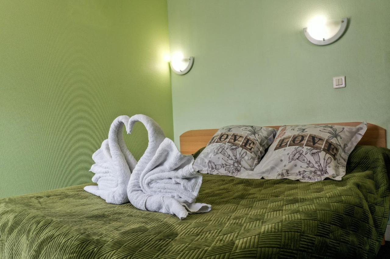 Hotel Le Pommeil Guéret المظهر الخارجي الصورة